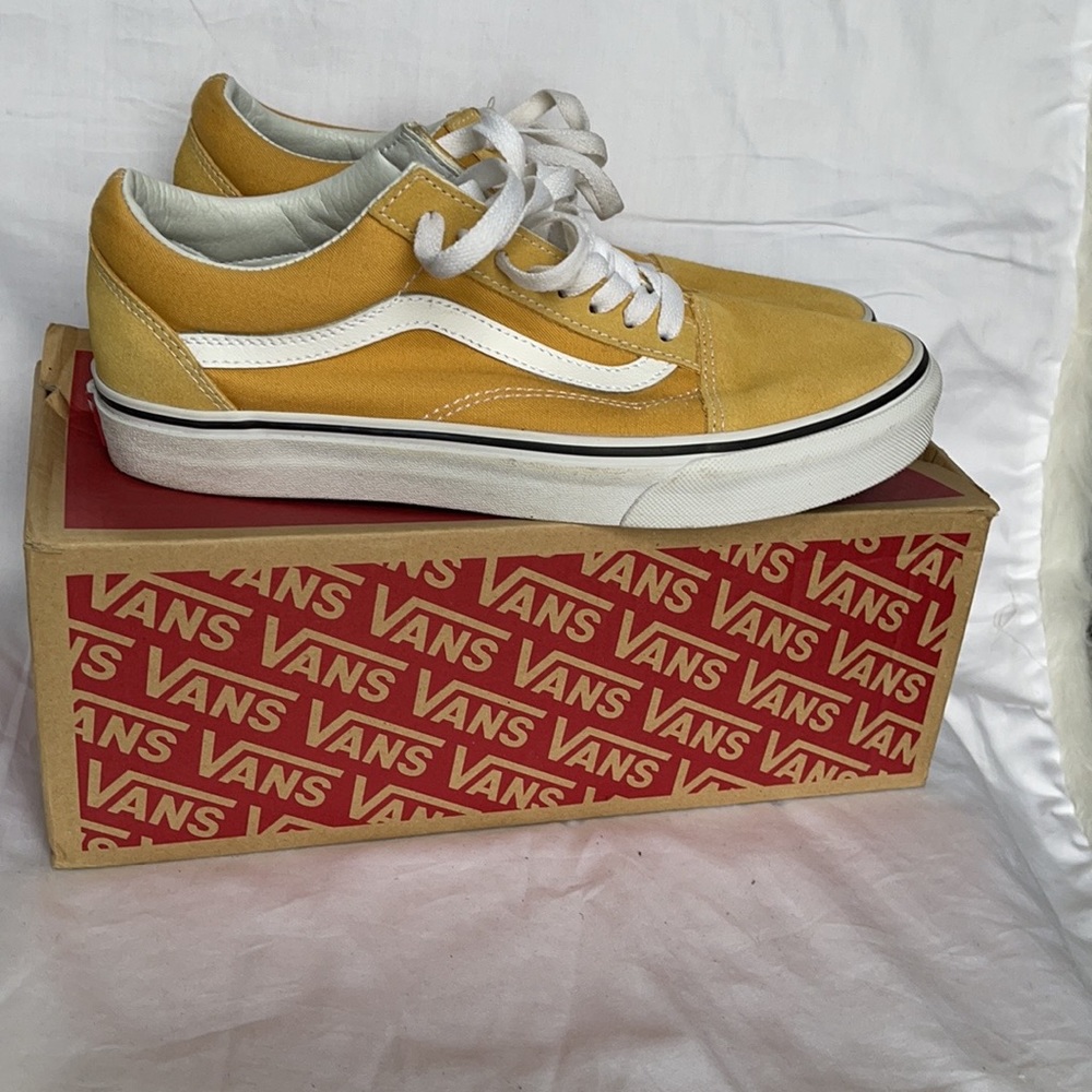 VANS UNISEX OLD SCHOOL LOW TOP OCHER SNEAKERS MENS  SIZE 8.0 WOMENS 9.5
